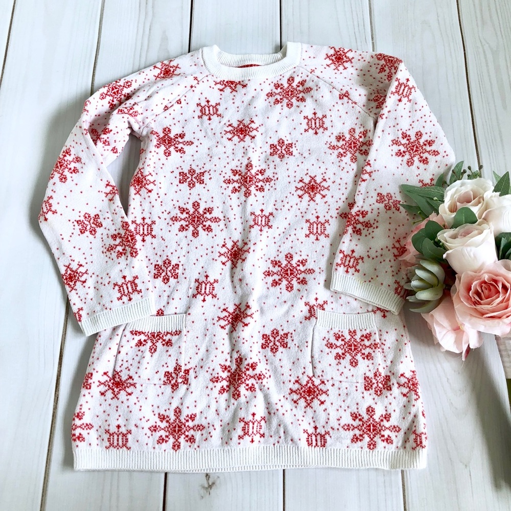 Tucker + Tate Red & White Snowflakes Sweater Tunic